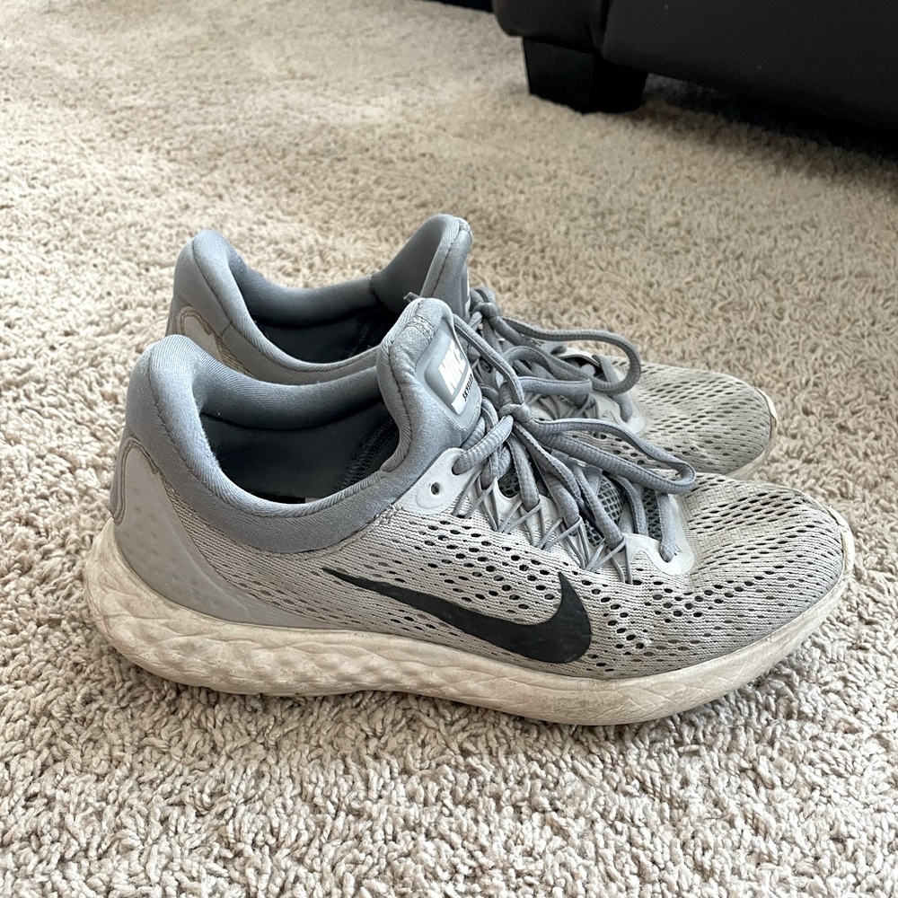 Nike Skyelux shoes ✨